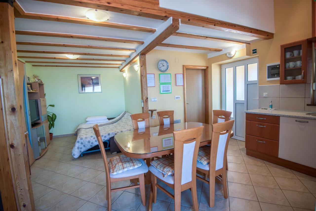 Apartment Jany Šibenik Eksteriør billede