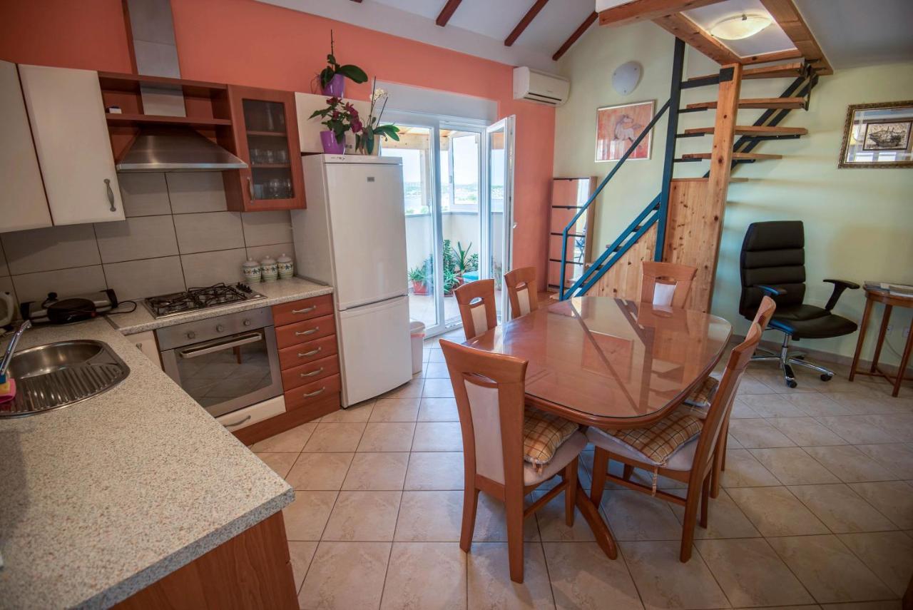 Apartment Jany Šibenik Eksteriør billede